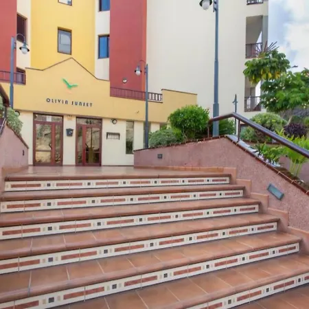 Nos Lo Merecemos * Puerto de Santiago (Tenerife)